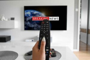 breaking-news-7613046_1280-compressed