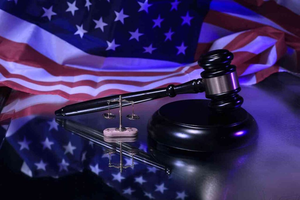 justice-7540197_1280-compressed